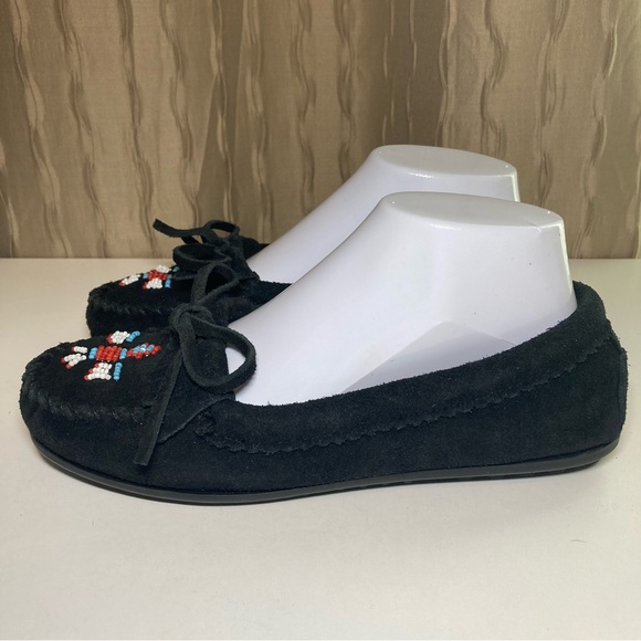 Minnetonka Thunderbird II 600 Women's 7 Suede Moccasin Black Beaded - Picture 3 of 12